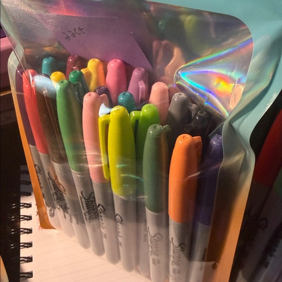 Sharpie Fine Point Markers - 2 pouches available 45ct - See pics - Picture 3 of 7